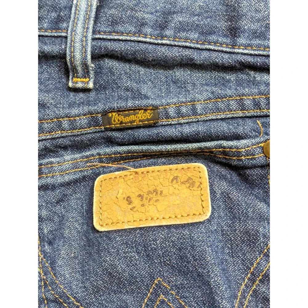 Wrangler Denim Blue Jeans Adult Size 35x32  Regular Fit Cowboy 47MWZ Mens Cotton